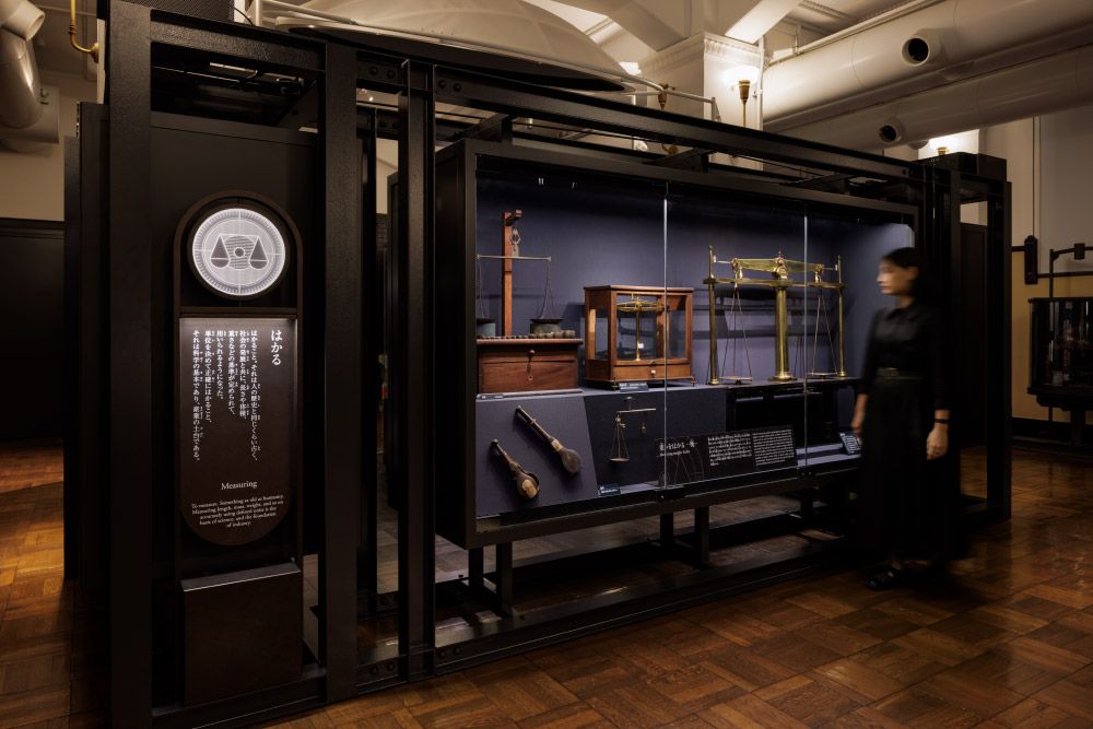 国⽴科学博物館 ⽇本館1階南翼「⾃然をみる技」リニューアル